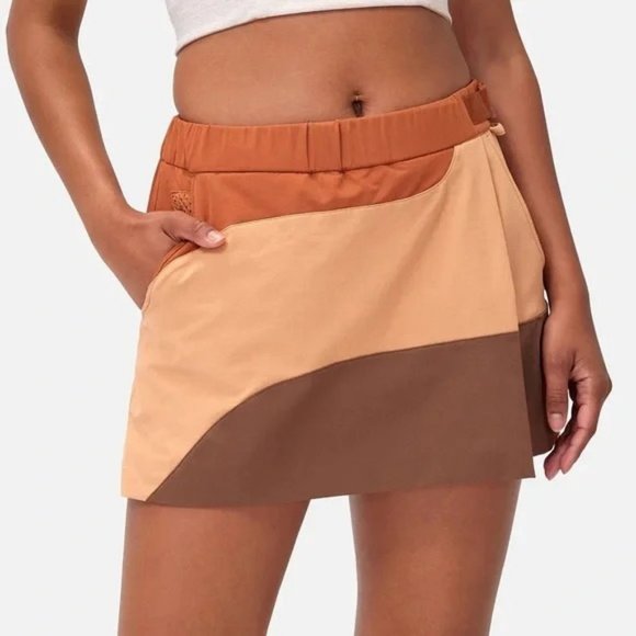 Outdoor Voices Pants - Outdoor Voices Rectrek 3" Skort in Zion Small